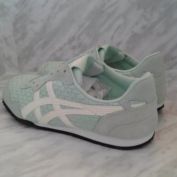 NEW Asics Japan Onitsuka Tiger SERRANO SLIP-ON D877N Mist green cream Women 6.5 - Picture 6 of 10
